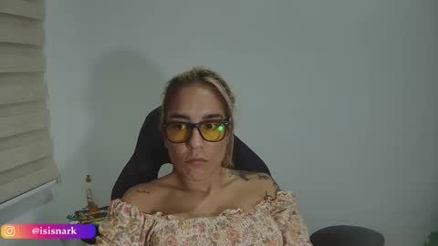 Isis  online show from 23, 11, 2025