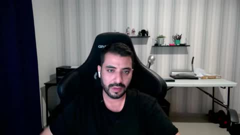 Roberto Carlos online show from 18, 10, 2025