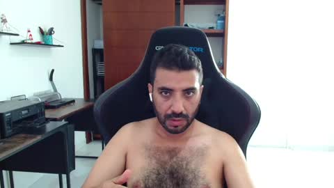 Snapshot of vallartamexi chatting on 30, 4, 2026 Roberto Carlos online show from 30, 4, 2026