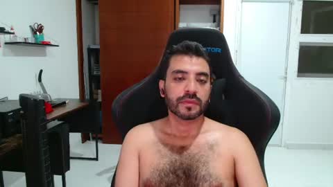 Snapshot of vallartamexi chatting on 18, 7, 2026 Roberto Carlos online show from 18, 7, 2026