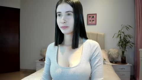 Macarena online show from 1, 2, 2026