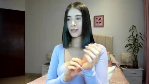 Macarena online show from 26, 4, 2026