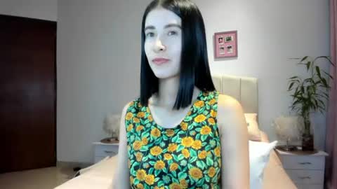 Macarena online show from 24, 6, 2026