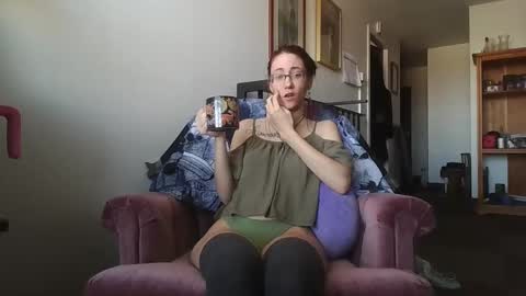 Snapshot of valleriestarr chatting on 19, 12, 2024 Vallerie Starr online show from 19, 12, 2024