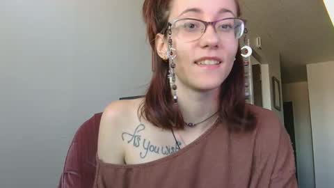 Snapshot of valleriestarr chatting on 13, 1, 2025 Vallerie Starr online show from 13, 1, 2025