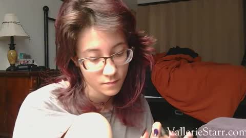 Snapshot of valleriestarr chatting on 28, 10, 2025 Vallerie Starr online show from 28, 10, 2025