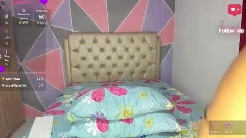 Snapshot of vallolet_dariam chatting on 2, 3, 2026 DARIAM online show from 2, 3, 2026