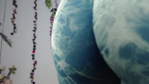 valquiria_sirgun online show from 2, 2, 2025