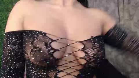 valquiria_sirgun online show from 27, 11, 2025