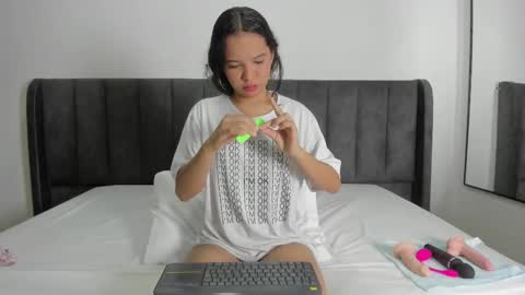 valtira nova online show from 27, 2, 2025