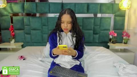 valtira nova online show from 15, 11, 2025