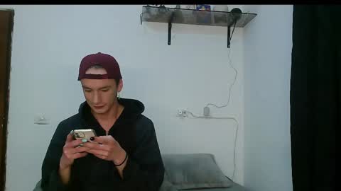 Vamp Noah and Dan online show from 25, 2, 2025