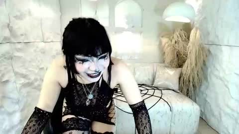 Snapshot of vampkitty_r chatting on 17, 2, 2026 vampkitty_r online show from 17, 2, 2026