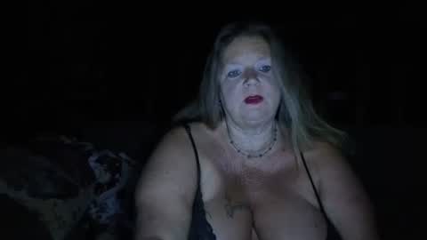 vampwoman online show from 26, 9, 2025