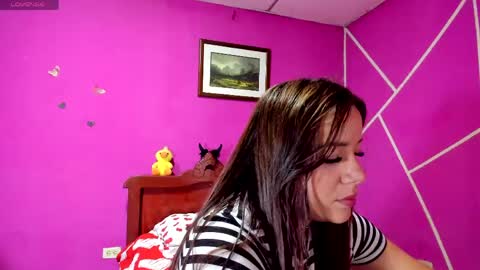 Snapshot of vane_fox chatting on 3, 6, 2026 Yoselin Follow me on my ig yoselinelenab online show from 3, 6, 2026
