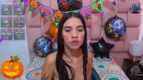 Snapshot of vanesa_19_ chatting on 1, 11, 2025 VANESA online show from 1, 11, 2025