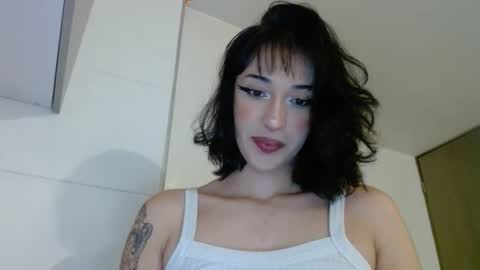 Snapshot of vanesaafoxx chatting on 29, 10, 2025 Vans online show from 29, 10, 2025