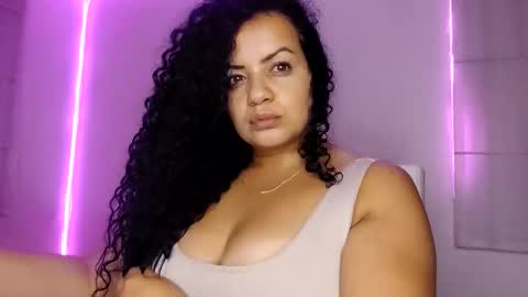 vanessa and samantha online show from 6, 3, 2026