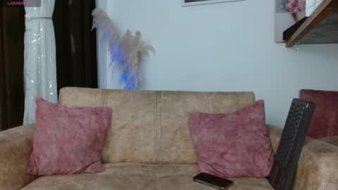 vanessa online show from 30, 4, 2026