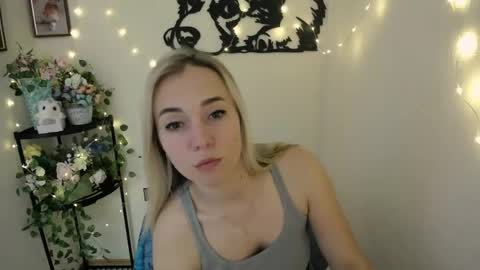 Snapshot of vanessa_joy_ chatting on 17, 5, 2026 Vanessa online show from 17, 5, 2026