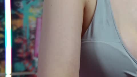 Snapshot of vanessa_love chatting on 25, 1, 2025 Vanessa online show from 25, 1, 2025