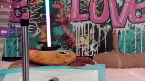 Snapshot of vanessa_love chatting on 2, 2, 2025 Vanessa online show from 2, 2, 2025