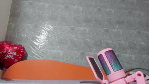 vanessaadol online show from 12, 3, 2025