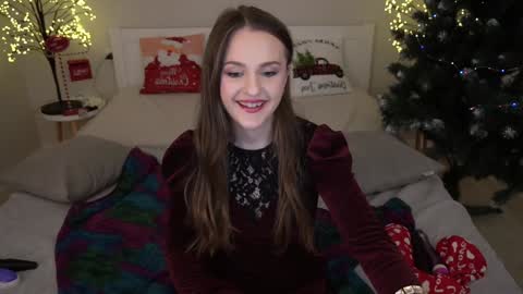 vanessabeautyy online show from 14, 12, 2024