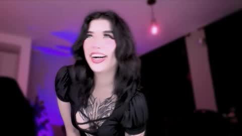 Vanessa  online show from 28, 11, 2025