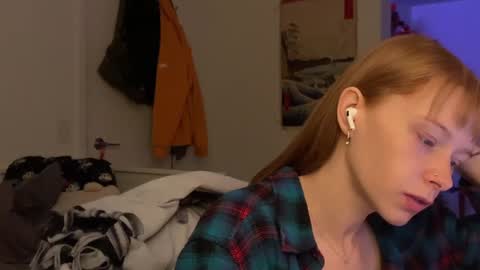 Snapshot of vanessapark chatting on 2, 12, 2024 Vanessa  online show from 2, 12, 2024