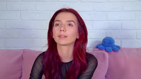 VanessaVienne online show from 17, 5, 2026