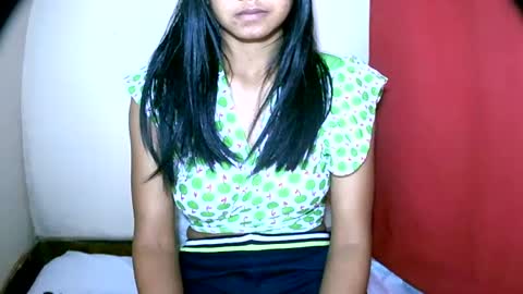 Snapshot of vanih27 chatting on 25, 6, 2026 vanih27 online show from 25, 6, 2026