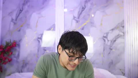 vanilla_hot_ online show from 22, 9, 2025