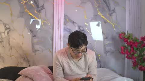 vanilla_hot_ online show from 23, 10, 2025