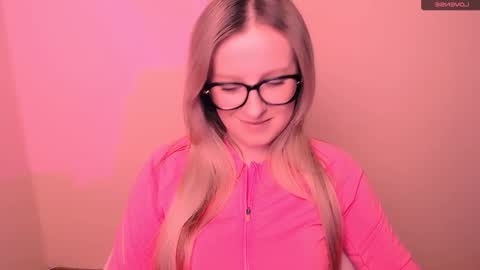 Snapshot of vanillaex_ chatting on 21, 2, 2026 Mia online show from 21, 2, 2026