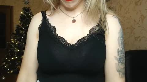 VanillaMuffin online show from 19, 12, 2024