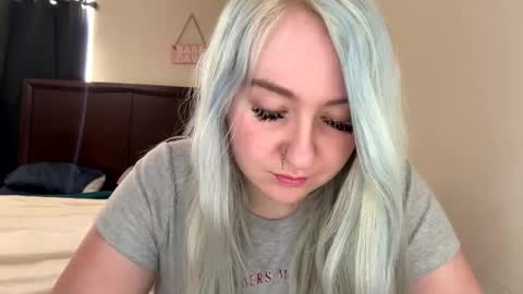 vanillapuddingpie online show from 9, 2, 2026