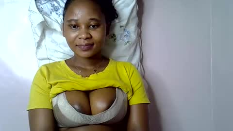 vanillavenus online show from 25, 10, 2025