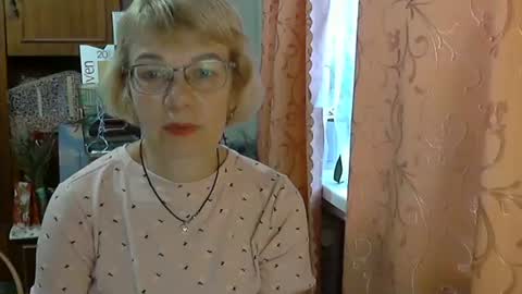 Vanillaxcreamy online show from 3, 12, 2024