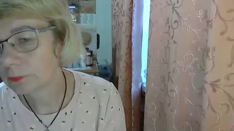 Vanillaxcreamy online show from 9, 12, 2024