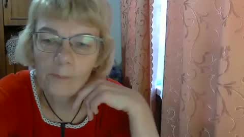 Vanillaxcreamy online show from 10, 12, 2024