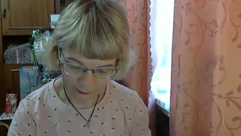 Vanillaxcreamy online show from 17, 12, 2024