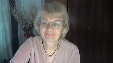Vanillaxcreamy online show from 30, 12, 2024