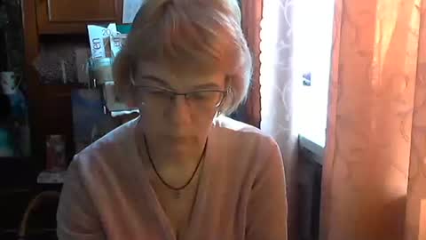 Vanillaxcreamy online show from 21, 2, 2025