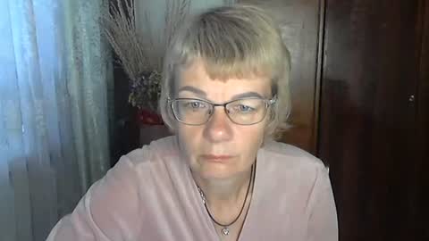 Vanillaxcreamy online show from 10, 10, 2025