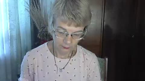 Vanillaxcreamy online show from 13, 10, 2025