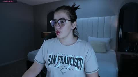 Karine online show from 9, 9, 2025