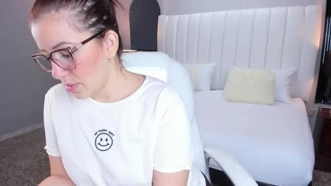 Karine online show from 30, 9, 2025