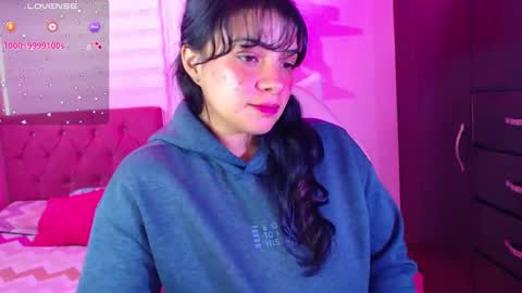 Vanesa online show from 8, 1, 2025