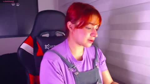 Snapshot of vannessa_shy chatting on 29, 6, 2026 Vanesa online show from 29, 6, 2026